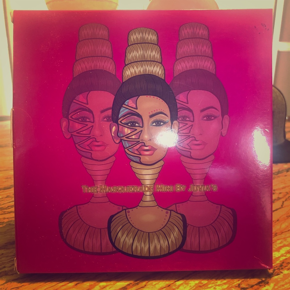 Juvias Place Palettes